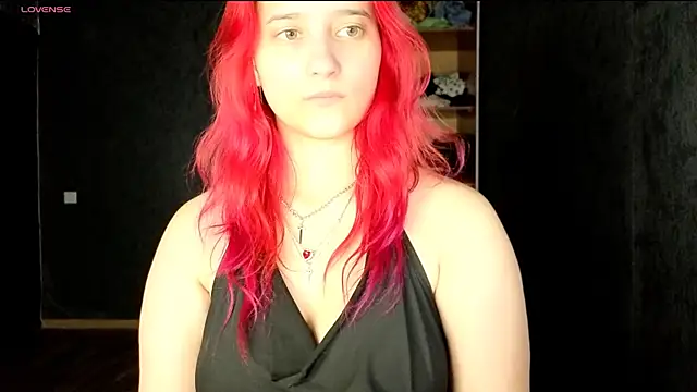 Snapshot of RachelPirce chatting on 10/31/25, 07:04 RachelPirce online show from 10/31/25, 07:04