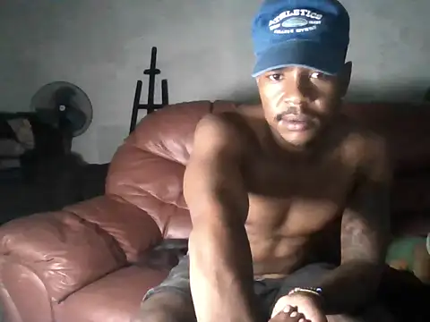 Snapshot of Goodwooddbn chatting on 12/02/25, 03:40 Goodwooddbn online show from 12/02/25, 03:40