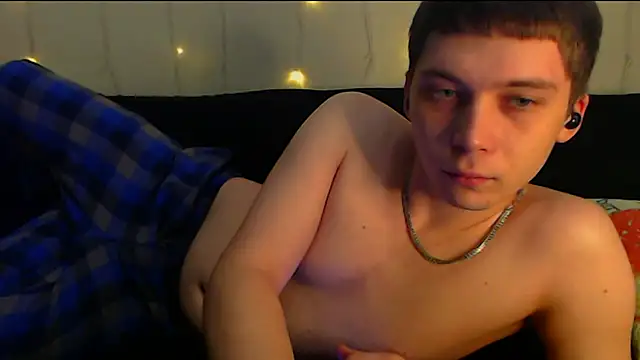 Snapshot of __sugarrebit chatting on 12/21/24, 12:31   sugarrebit online show from 12/21/24, 12:31