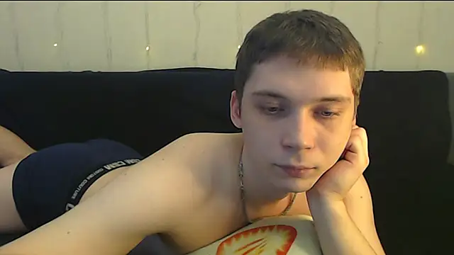 Snapshot of __sugarrebit chatting on 12/21/24, 11:11   sugarrebit online show from 12/21/24, 11:11