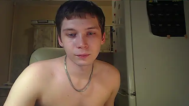 Snapshot of __sugarrebit chatting on 01/04/25, 10:24   sugarrebit online show from 01/04/25, 10:24