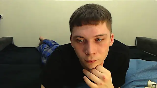 Snapshot of __sugarrebit chatting on 01/22/25, 07:03   sugarrebit online show from 01/22/25, 07:03