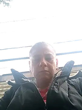 sasi luna online show from 11/19/25, 01:22