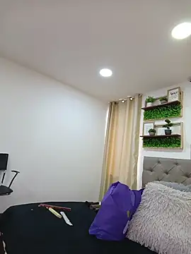 sasi luna online show from 02/20/26, 03:45