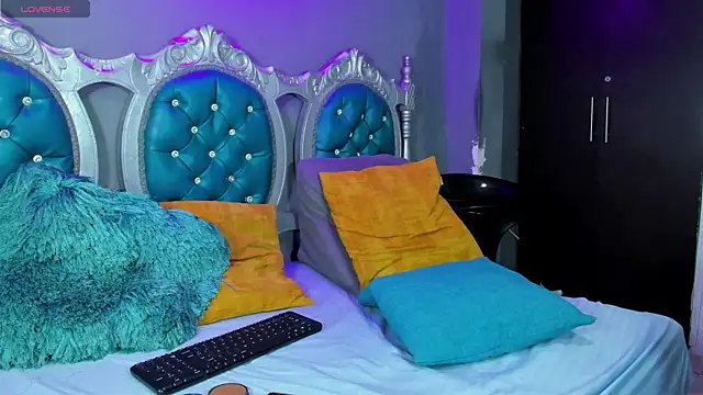 elizabeth rosa21 online show from 02/06/25, 04:03