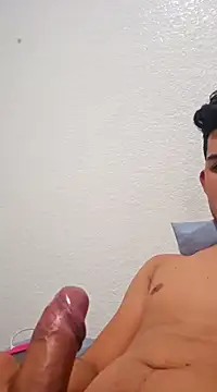 Snapshot of blaje8906 chatting on 12/12/24, 08:32 blaje8906 online show from 12/12/24, 08:32