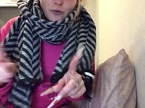 Cally-n online show from 02/19/25, 04:33