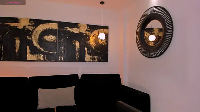 MiaFarrell  online show from 04/04/26, 05:10