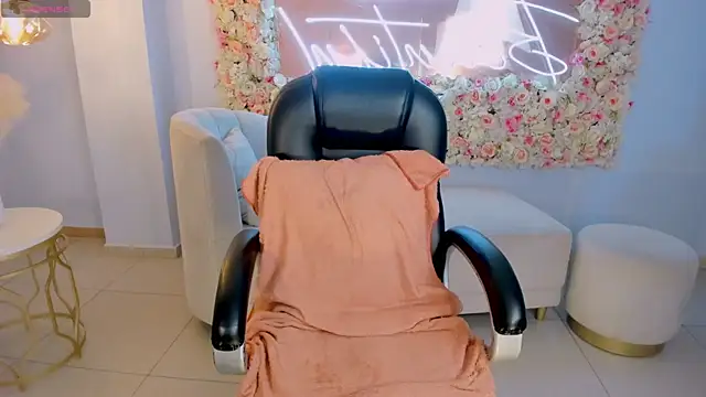 IsabelBornner online show from 02/12/25, 03:18