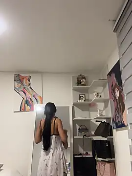 BellaCarteer  online show from 11/06/25, 10:38