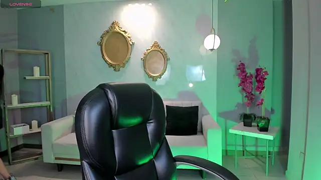 BellaCarteer  online show from 02/26/26, 12:15