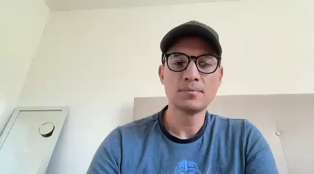 alex ruiz85 online show from 02/07/25, 07:49