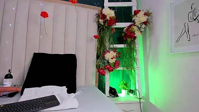 africa holmes online show from 05/23/26, 02:28