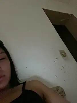 gabrielly27891 online show from 01/04/25, 04:32