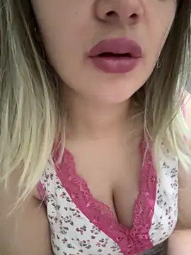 Gamzemm8888 online show from 01/14/25, 08:04