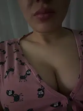 Gamzemm8888 online show from 01/19/25, 07:26