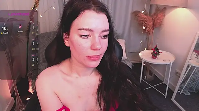 Lana  Cute  online show from 12/19/24, 02:35
