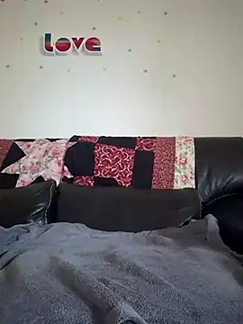 jourdinio13 online show from 03/11/25, 12:06