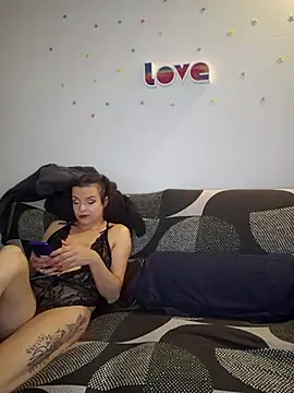 jourdinio13 online show from 09/21/25, 03:02