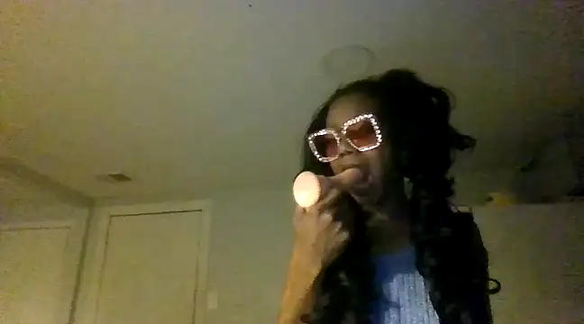 Snapshot of NastyBlackslaveGirl chatting on 02/14/25, 04:04 NastyBlackslaveGirl online show from 02/14/25, 04:04