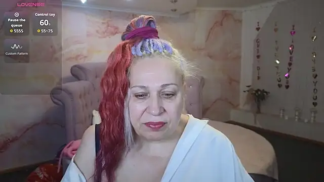 Penelope Pinky online show from 11/20/25, 11:32