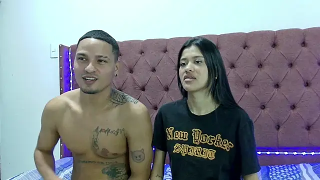 Snapshot of lau_hotfox chatting on 02/25/25, 01:52 lau hotfox online show from 02/25/25, 01:52