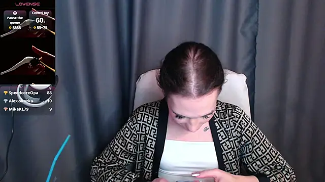 Snapshot of Cassie_Bae chatting on 01/29/25, 08:04 Cassie Bae online show from 01/29/25, 08:04