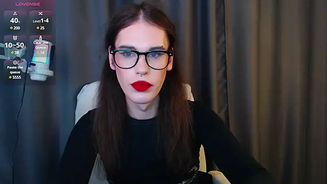 Snapshot of Cassie_Bae chatting on 03/05/25, 07:49 Cassie Bae online show from 03/05/25, 07:49