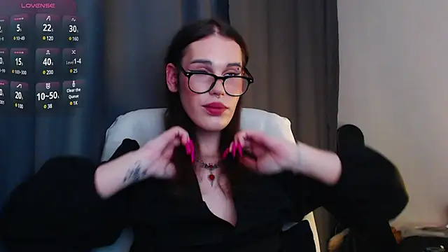 Snapshot of Cassie_Bae chatting on 03/09/25, 09:14 Cassie Bae online show from 03/09/25, 09:14