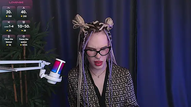 Cassie Bae online show from 01/10/26, 11:42