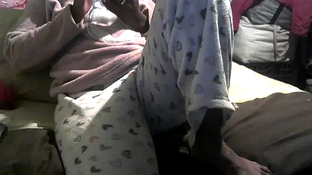 Snapshot of NicoleBitch87 chatting on 03/17/25, 07:37 NicoleBitch87 online show from 03/17/25, 07:37