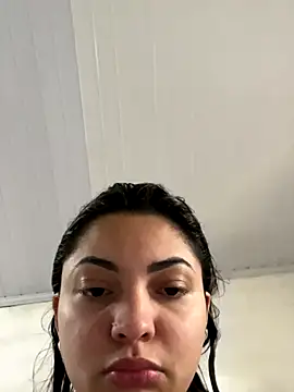 Nicollygriu online show from 11/17/25, 01:50