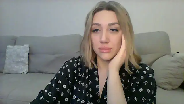 VickyLove047 online show from 01/12/25, 06:28