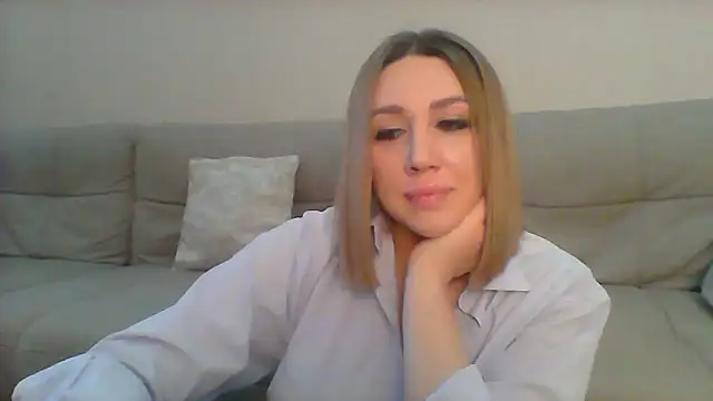 VickyLove047 online show from 02/09/25, 06:43