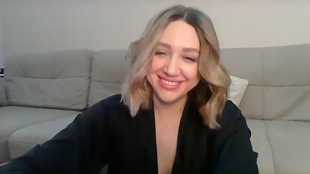 VickyLove047 online show from 02/15/25, 10:22