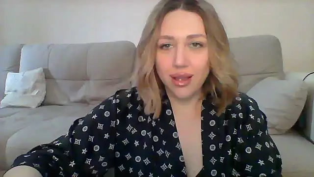 VickyLove047 online show from 02/24/25, 08:49