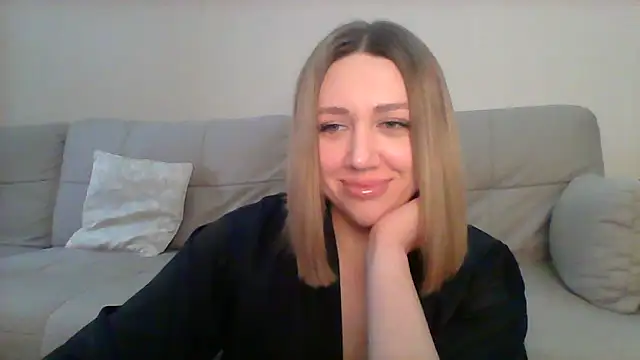 VickyLove047 online show from 03/03/25, 07:54