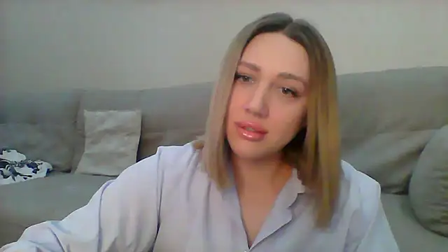 VickyLove047 online show from 03/15/25, 04:57