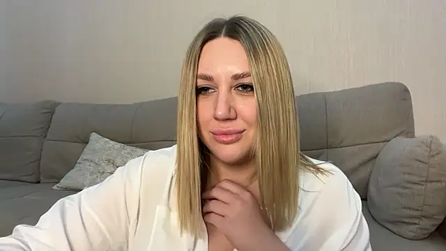 VickyLove047 online show from 09/28/25, 09:25