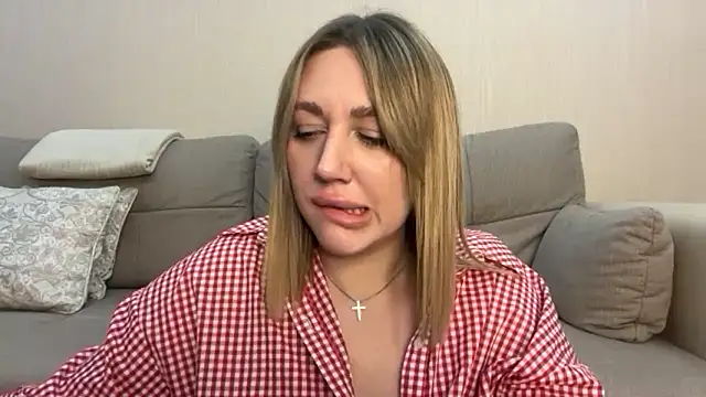 VickyLove047 online show from 11/05/25, 08:42