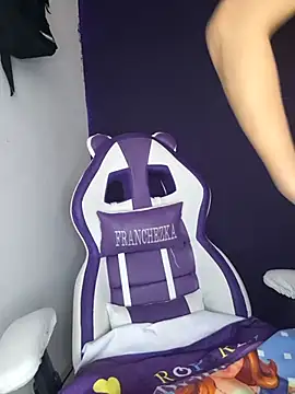 Snapshot of franchezkavegaaa chatting on 01/27/25, 05:48 franchezkavegaaa online show from 01/27/25, 05:48