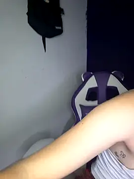 Snapshot of franchezkavegaaa chatting on 02/01/25, 11:32 franchezkavegaaa online show from 02/01/25, 11:32