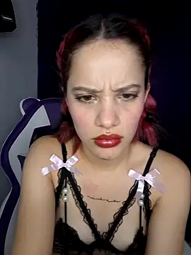 Snapshot of franchezkavegaaa chatting on 02/10/25, 02:37 franchezkavegaaa online show from 02/10/25, 02:37