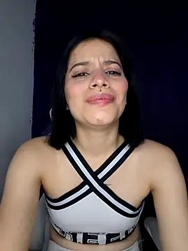 Snapshot of franchezkavegaaa chatting on 03/13/25, 02:12 franchezkavegaaa online show from 03/13/25, 02:12