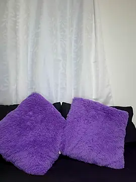 Snapshot of franchezkavegaaa chatting on 03/21/25, 11:01 franchezkavegaaa online show from 03/21/25, 11:01