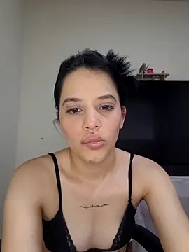 Snapshot of franchezkavegaaa chatting on 09/11/25, 12:05 franchezkavegaaa online show from 09/11/25, 12:05