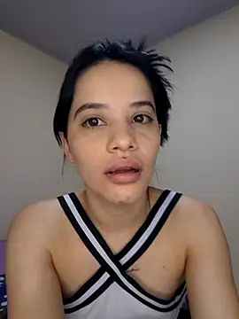 Snapshot of franchezkavegaaa chatting on 11/07/25, 12:05 franchezkavegaaa online show from 11/07/25, 12:05