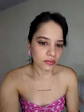 Snapshot of franchezkavegaaa chatting on 02/24/26, 01:53 franchezkavegaaa online show from 02/24/26, 01:53