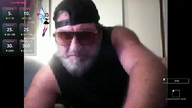 Snapshot of OutloudCountnClouds chatting on 09/12/25, 09:42 OutloudCountnClouds online show from 09/12/25, 09:42