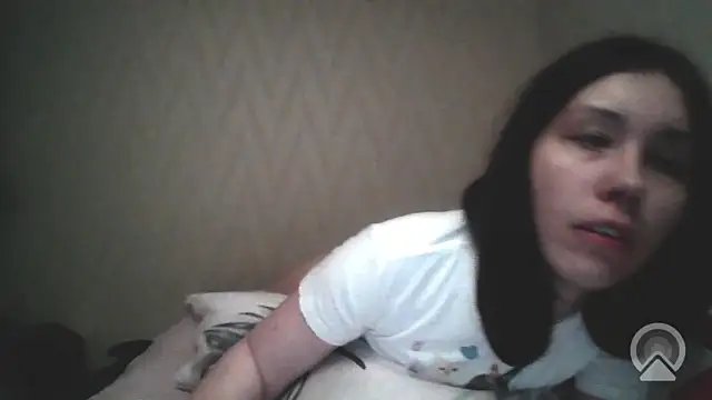 Snapshot of pink_pikachu_ chatting on 05/24/26, 04:34 pink pikachu online show from 05/24/26, 04:34